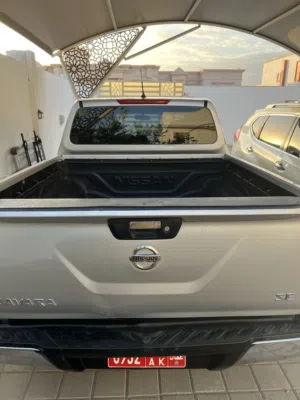 السيارة أمورها طيبة بدون حوادث افحص في أي مكان ممش بسيط
