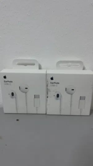 2 new airpods