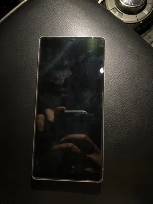 Samsung galaxy S25 ultra like new