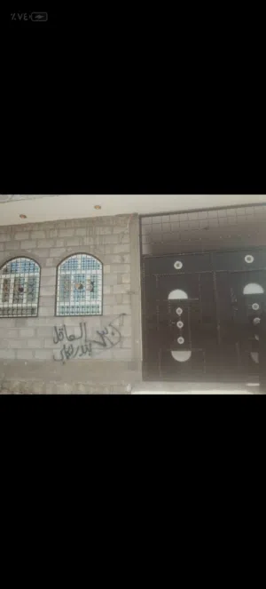 120 m2 4 Bedrooms Townhouse for Sale in Sana'a Other