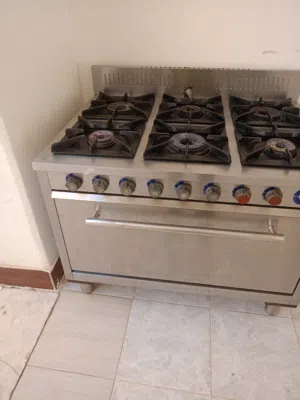طباخ نظيف جدا 6 شعله