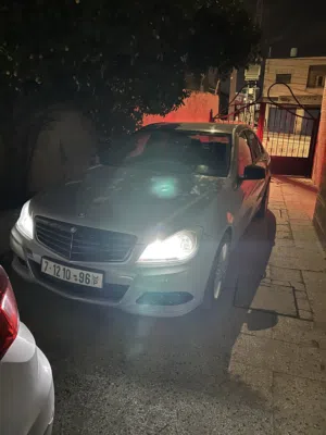 مرسيدس c220