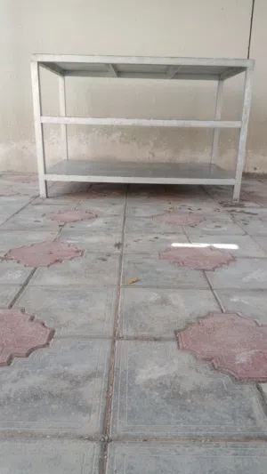 طاوله مطعم