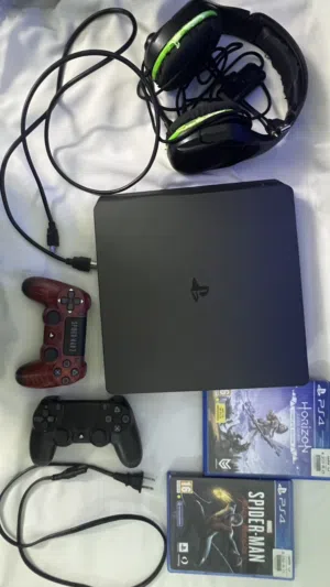 PlayStation 4 PlayStation for sale in Al Sharqiya