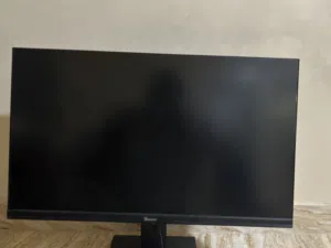 شاشة العاب بحال ممتاز البيع فوري