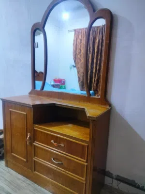 غرفه اخشاب نجاره عراقيه قويه ونجار عرف 70 سنه ماتخرب
