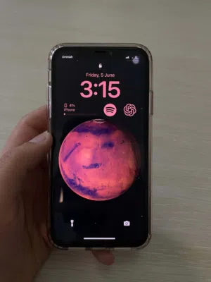 Apple iPhone XR 64 GB in Amman