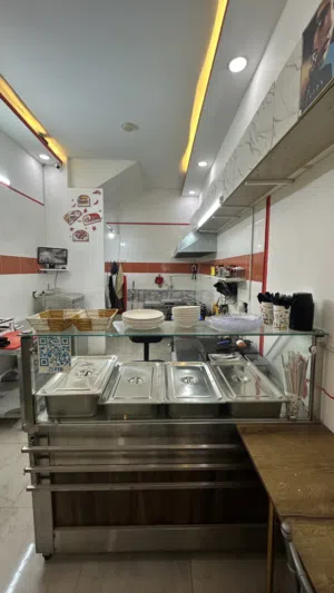 مطعم للبيع السريع