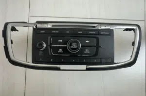 2014 Honda Accord Coupe Original Stereo Assembly unit with Trim