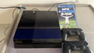 بلاستيشن 4 لبرو