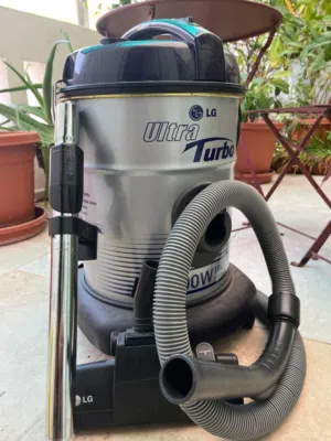 Vacuum Cleaner LG