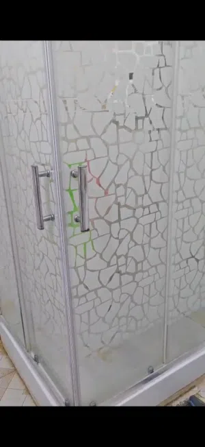 جام زجاج شاور استحمام بدون قاعده