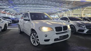 BMW خليجي X5 نضيف جدا حاله الوكاله فل مواصفات جاهز ومسرفس مايحتاج شي للبيع في عجمان الجرف سوق السيار