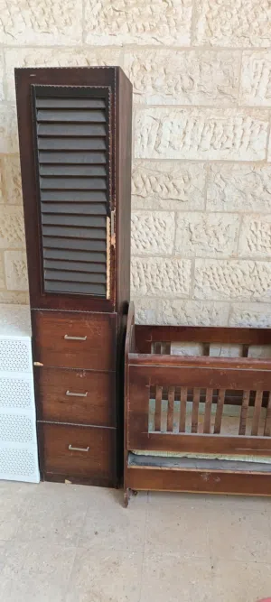 تخت و خزانة اطفال (بيبي)