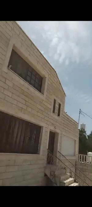 More than 6 bedrooms . More than 6 bathrooms . 350 m22