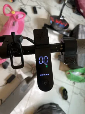 سكوتر بطارية ليثيوم