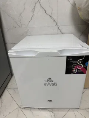 براد صغير حاله ممتازه
