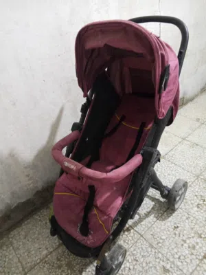 للبيع عربة اطفال