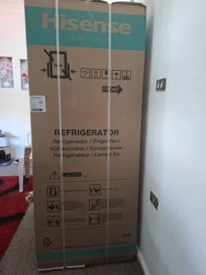 ثلاجة جديدة للبيع