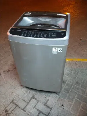 LG washing machine 13kg good condition and working properly good with warranty with delivery