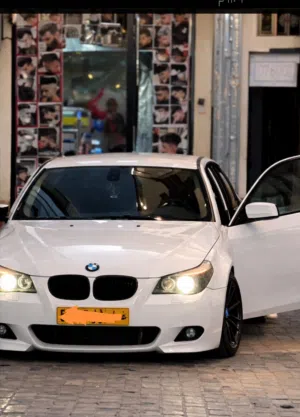 للبيع bmw 530i
