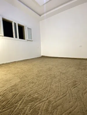 بساط يفرش اربعه ونص في اربعه شبه جديد