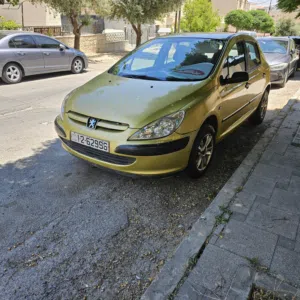 بيجو 307 موديل 2002 مستعملة بحالة جيدة