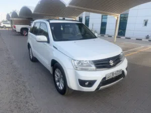 Suzuki grand vitara 2016