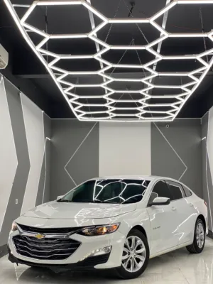 Used Chevrolet Malibu in Al Batinah