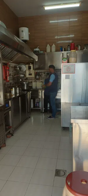 Running Coffeeshop for sale in prime location nizwa, Firq