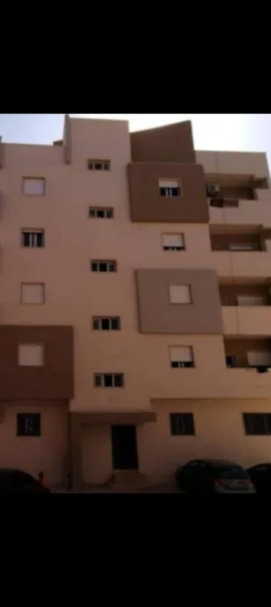 175 m2 4 Bedrooms Apartments for Sale in Tripoli Salah Al-Din