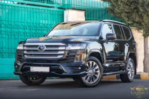 السيارة بحالة الزيرو و قطعت مسافة 7,900 كيلو متر   Toyota Land Cruiser Gx-r 70th anniversary 2024