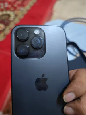 للبيع ايفون 14 برو قمة النظافه وغير مفكوك