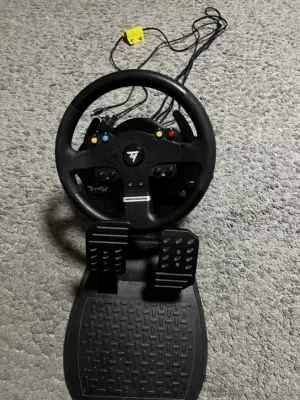 Thrustmaster TMX Force Feedback Racing Wheel for Xbox / pc