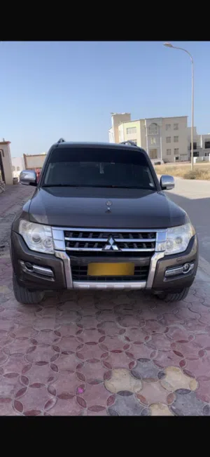 Used Mitsubishi Pajero in Dhofar