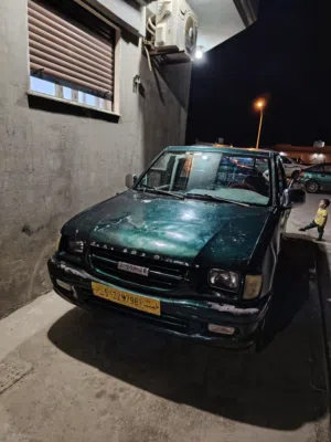 Used Isuzu MU-X in Derna