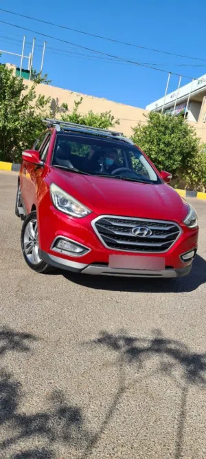 هيونداي توسان GLS موديل 2015 في حالة ممتازة مع ضمان التراخيص والتأمين