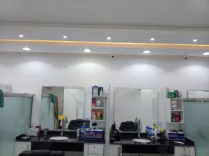 Barber shop for sale 4 Chairs everything is good