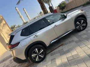 نيسان روج 2021