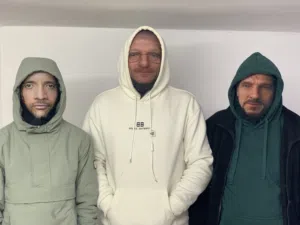 شروة أقنعة بسعر مغري للبسطات او المحلات