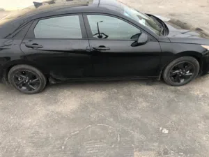 Used Hyundai Elantra in Basra