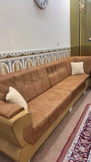 قنفات نظيفة للبيع – بحالة ممتازة وسعر مناسب