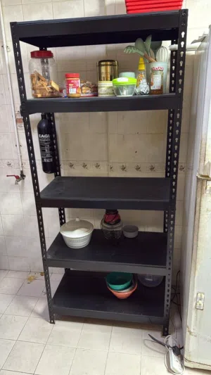 Storage rack