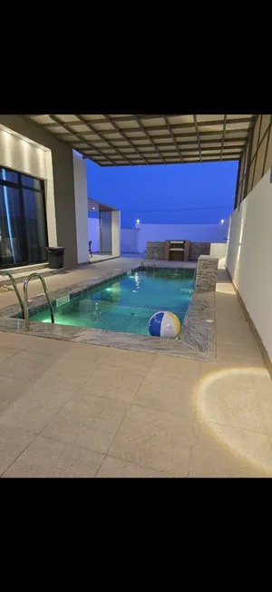 ‏٢ غرفتا نوم ‏.‏ غير مفروشة ‏.‏ يومي‏1