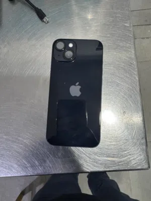 iPhone 14.