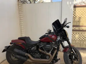 للبيع خليجي Harley Fat bob 2020 او المبادله بستريت جلايد نظيف