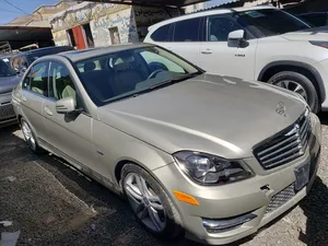 2012 مرسديس C250 وارد نضيف جدا السعر8700دولار