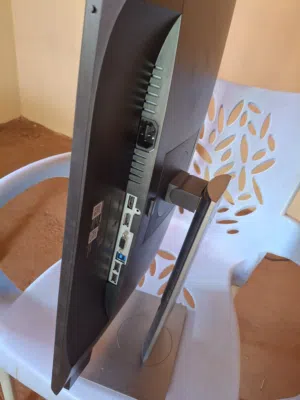 Windows Lenovo  Computers  for sale  in Khartoum