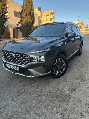 Used Hyundai Santa Fe in Amman