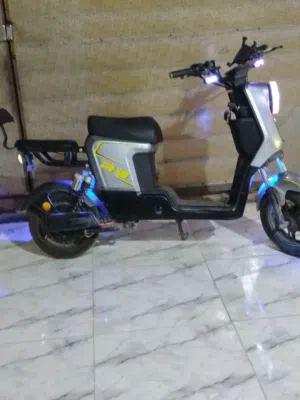 دراجه شحن للبيع ار 9